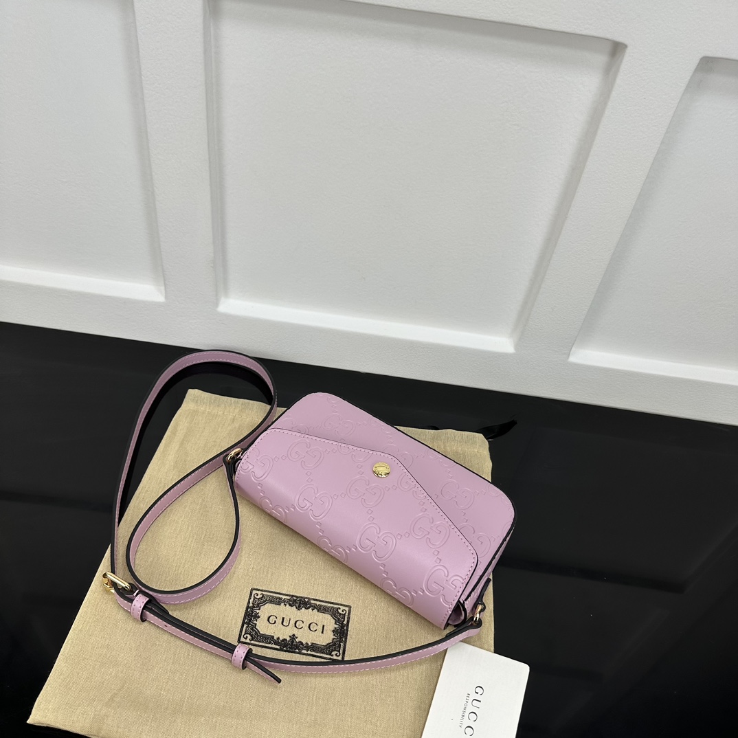 Gucci Satchel Bags